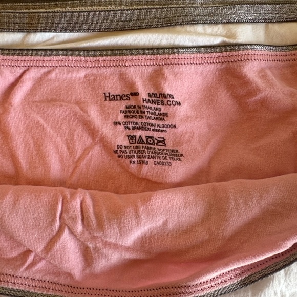 Hanes woman’s Briefs Set - Picture 12 of 12